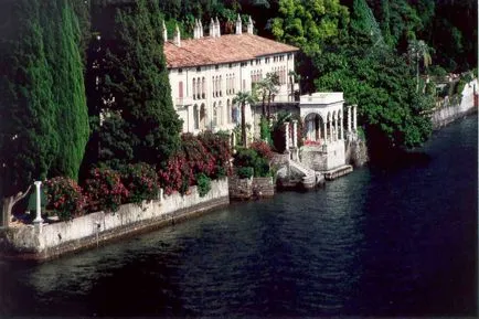 Ceremonia de nunta oficială la Lacul Como - o nunta la cheie în Italia