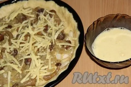 Pite csirke, gomba, sajt - a recept egy fotó