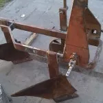 Plough mâinile pe 25 t desene, fotografii și video