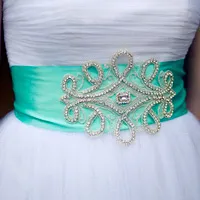 Belt - fényes akcentussal esküvői ruha