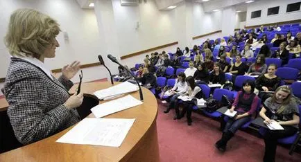 Universitatea Prietenia Popoarelor din România (Universitatea), master caracteristici de admitere, examene și