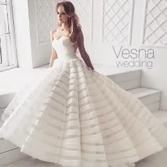 Studio esküvői ruha - vanília