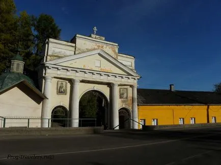 Marian Tikhvin Nagyboldogasszony kolostor, vagy zarándoklat az ikon Szűzanya Hodegetria anya