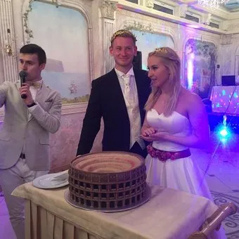 Rendelési esküvői torta hajó szállítás Moszkvában