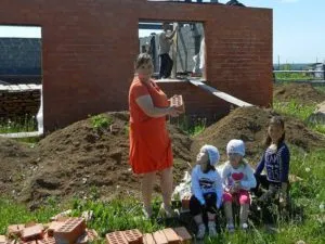 Land безплатно за млади семейства от държавата през 2017 г. Условията за получаване на земя