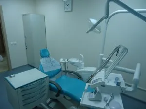 Clinica Stomatologica - zâmbet sidefie - Bucuresti