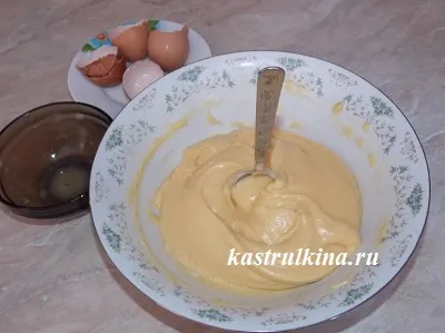 Azt, hogy a sütemény choux tészta tejszínnel fehérje, recept fotó