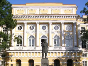 Palatul Embankment terasamente si poduri Ghidul Bucurestiului