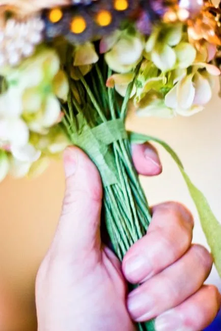 Esküvői csokor fibulák saját kezét - a mester osztály gyártása, Bouquet