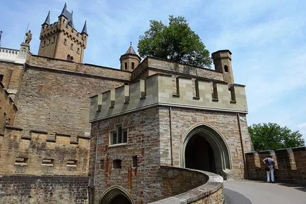 Хоенцолерн - Castle в облаците