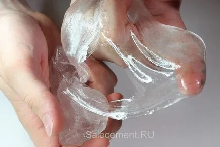 Hogyan keverjük cement folyékony üveggel