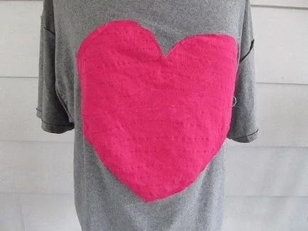 Как да си направим тениска със сърце