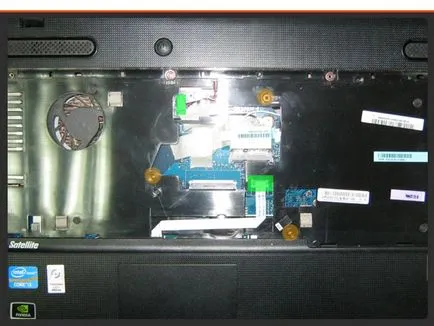 Cum să demontați și curățați laptop C660 satelit toshiba, articole utile din itcomplex