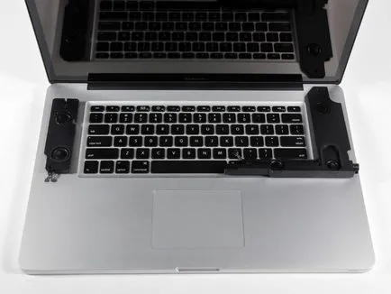 Cum să dezasamblați laptopul Apple MacBook Pro 17 - unibody - blogofolio Romana Paulova