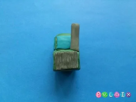 Cum de a sculpta un tractor cu o remorcă de plastilină