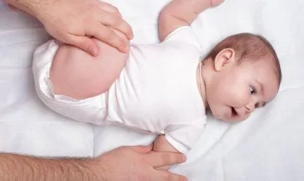 Как да се засили на гърба на детето с помощта на масаж