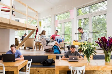 Coworking központ, mi az, hogyan lehet pénzt a Coworking