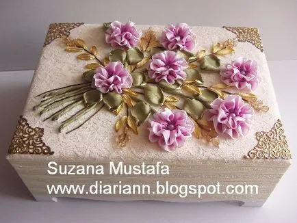 Gyönyörű ékszer doboz, hímzett szalagok, honnan Suzana Mustafa