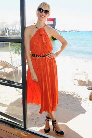 Celebrity vară Tunici standard și rochii