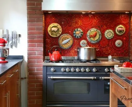 Mozaik a konyhában, és egy elegáns belsőépítészeti
