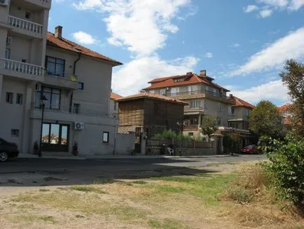 Nessebar, Sozopol și satul bulgar