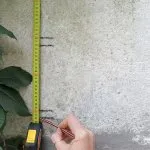 Pictura din beton de culoare de instrucțiuni gard video cu mâinile lor, o imagine mai bună