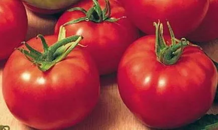 Tomate - soiuri timpurii de pitic, cele mai bune note, urozhaynik vesel