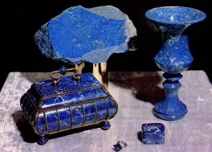 Mondd, érdekel, hogy a kő lapis lazuli amulett