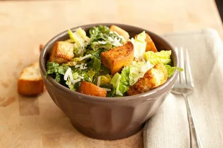 Salata - Caesar - reteta de gătit cu anșoa