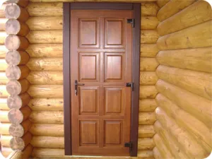 Затоплянето на избор на материал на вратата и реда на изпълнение на строителството
