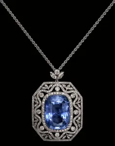 Sapphire talisman și amuletă întărește voința