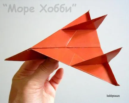 manual de hârtie de origami Aeronave cu diagrame și video pentru copii