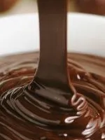 glazura de ciocolata pentru tort