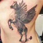 Pegasus татуировка стойност за момичета и момчета, скици и снимки на татуировки