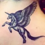 Pegasus tattoo érték lányok és a fiúk, vázlatok és képek a tetoválás