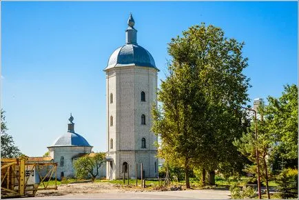 Svensky манастир Успение Богородично в Suponevo (Брянск)