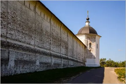 Svensky манастир Успение Богородично в Suponevo (Брянск)