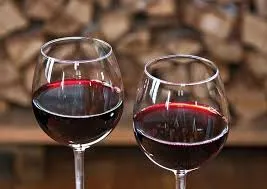 Вино от арония в дома проста стъпка по стъпка рецепта за полза и вреда