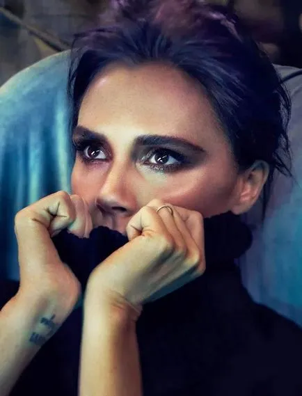 Victoria Beckham - körömlakkot Viktorii Bekhem bíbor és rózsaszín színekben, Tatler, piros