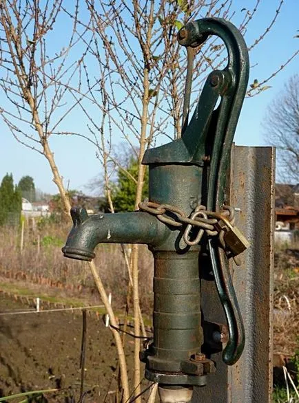 Alegerea unei pompe de mână pentru apă