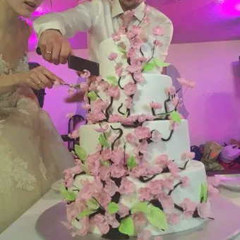 Rendelési esküvői torta figurák szerelem a stílus szállítás Moszkvában