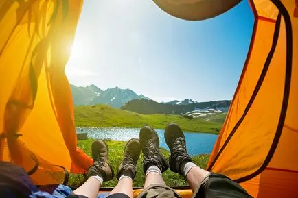 Ce să ia cu tine pe o excursie de camping