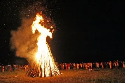 Ivana Kupala 2017 logodită divinație și bogăție