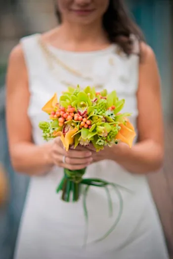 Cum sa faci un buchet de flori și fructe de pădure