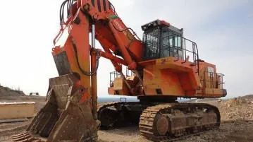 Roman hidraulic excavator mina, ECG pe șenile 15 și rotative