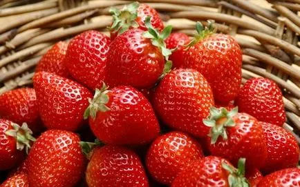 De ce vis de roșu căpșuni și coapte, cumpărare, colecta sau pune boabe