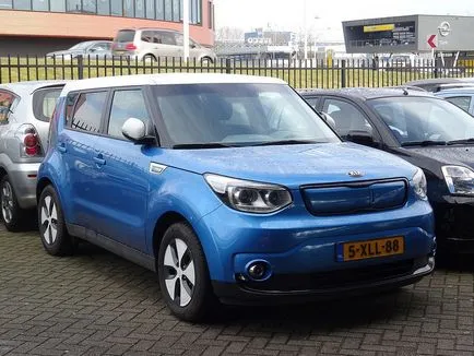 Kia Soul egy komplett áttekintést, a képeket és videó, az ár Kia Soul