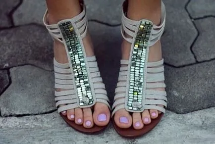 Fashion fotografii cizme și sandale Gladiators face cu propriile sale mâini