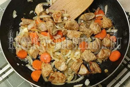 Hús a pot a burgonya a sütőben egy lépésről lépésre recept