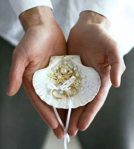 Szokatlan esküvői kellékek eredeti párna eljegyzési gyűrű - Fair Masters -